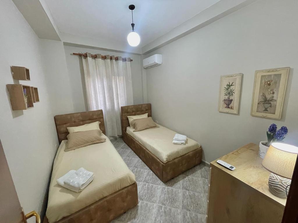City Center Apartment Тирана Екстер'єр фото