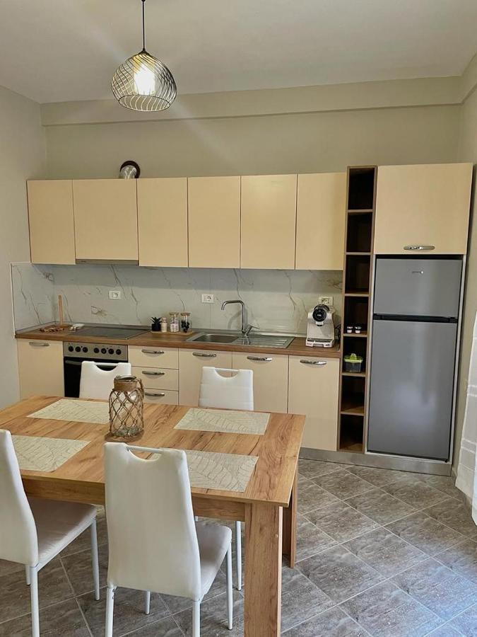City Center Apartment Тирана Екстер'єр фото