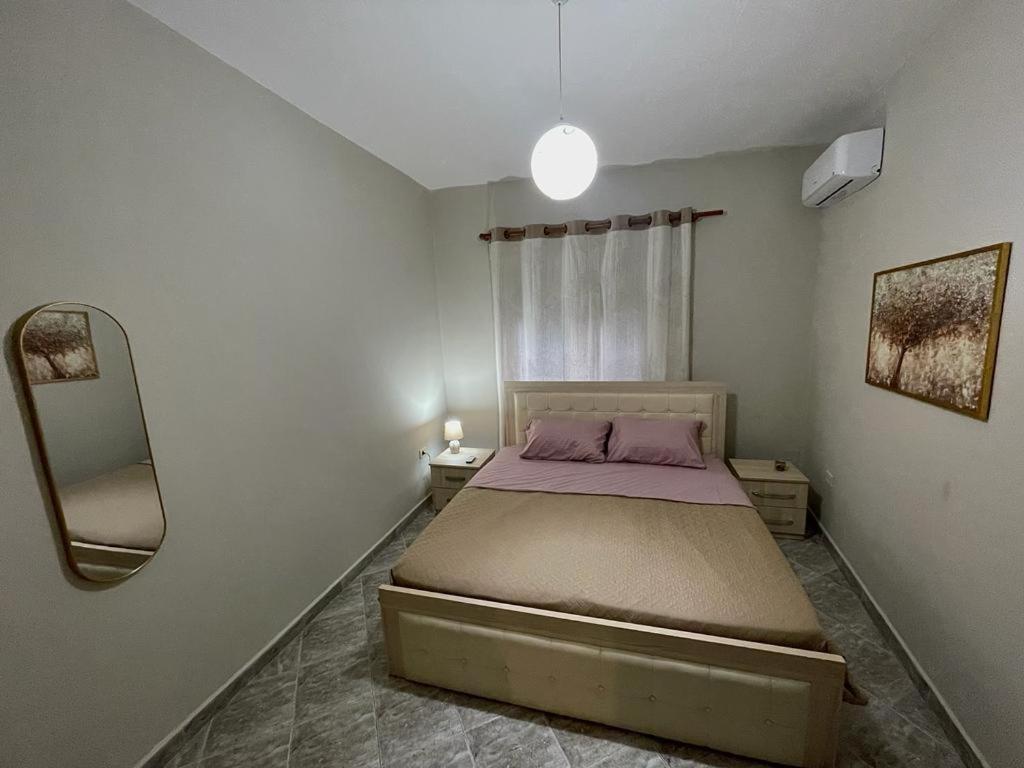 City Center Apartment Тирана Екстер'єр фото