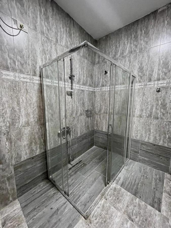 City Center Apartment Тирана Екстер'єр фото